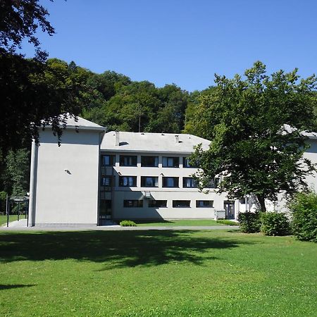 Villa J-Club De Knapzak / La Besace Bohan Esterno foto